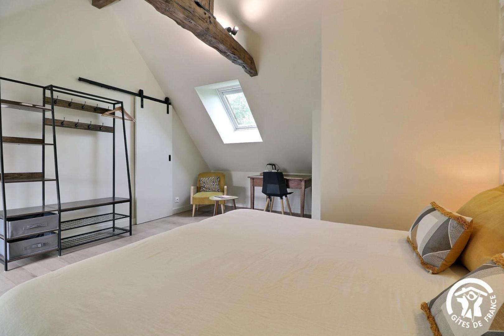 Le Jardin De Quercus Bed & Breakfast Bazouges-la-Pérouse Eksteriør bilde