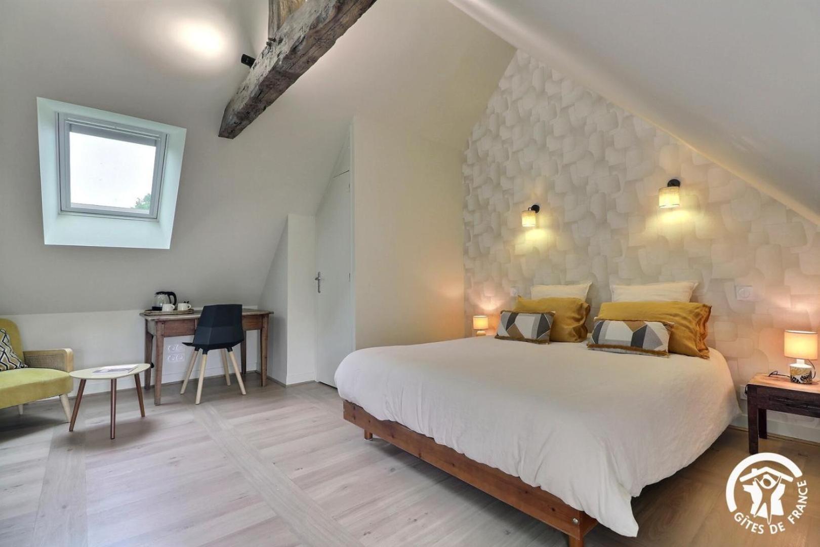 Le Jardin De Quercus Bed & Breakfast Bazouges-la-Pérouse Eksteriør bilde
