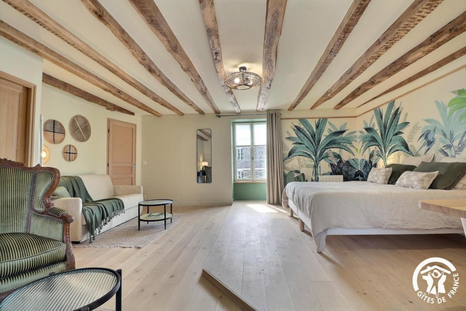 Le Jardin De Quercus Bed & Breakfast Bazouges-la-Pérouse Eksteriør bilde
